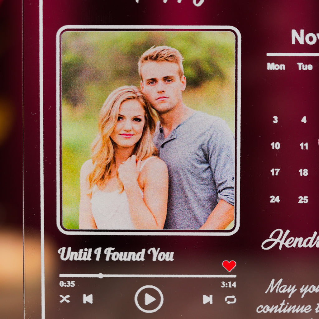 Custom Spotify Song Plaque with Calendar & Photo – Romantic Gift for Couples