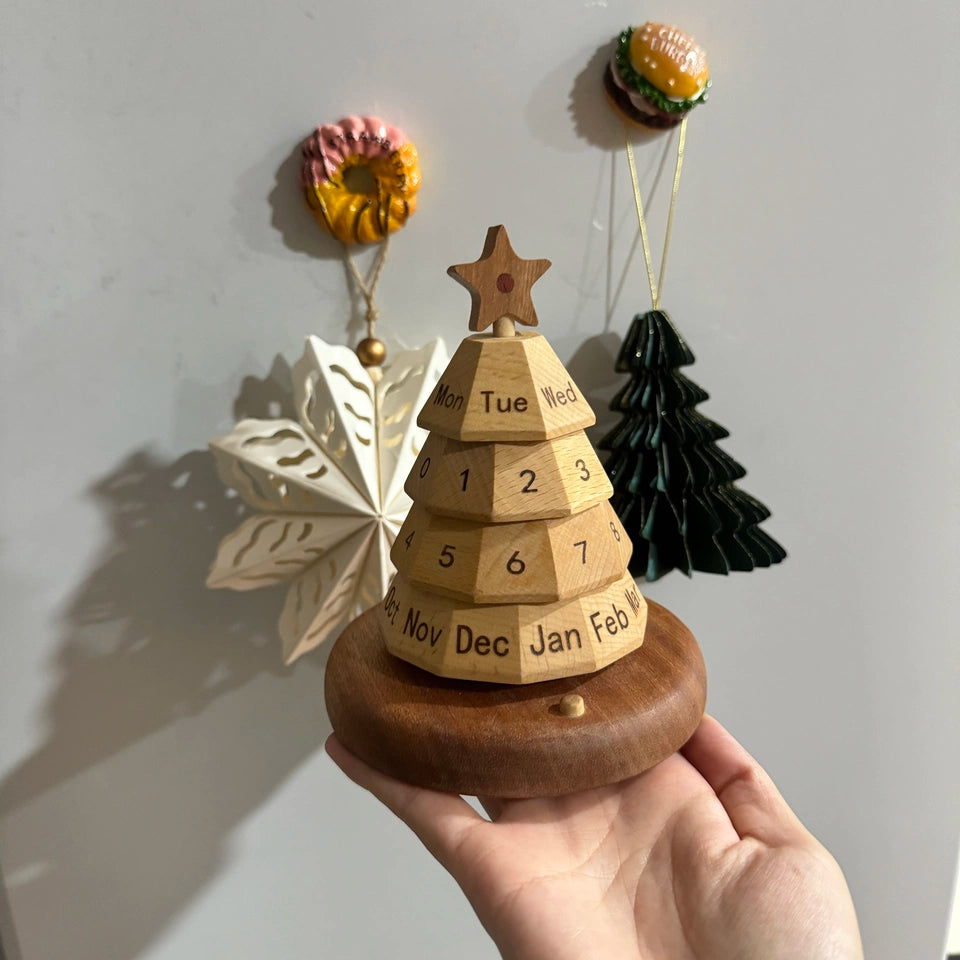 Wooden Christmas Tree Perpetual Calendar – Rotating Holiday Décor