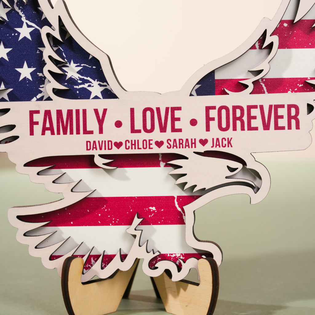 Wooden Frame Bald Eagle – Celebrate 4th of July with Your Family